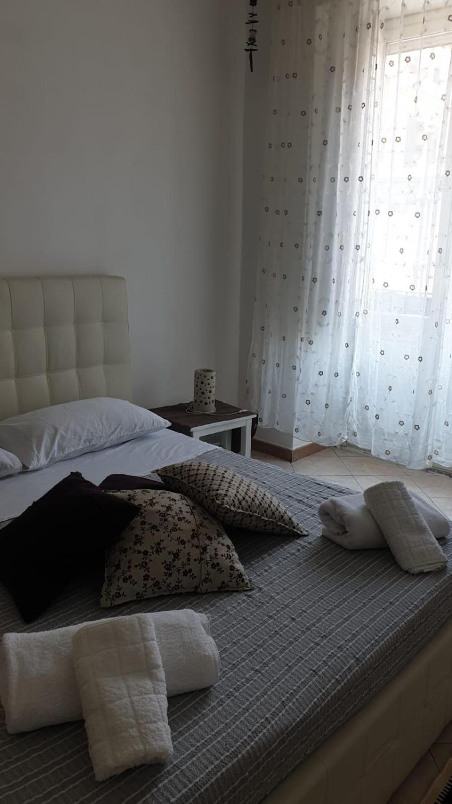 Casa Vacanze "Cortile Aquilone" คาตาเนีย ภายนอก รูปภาพ