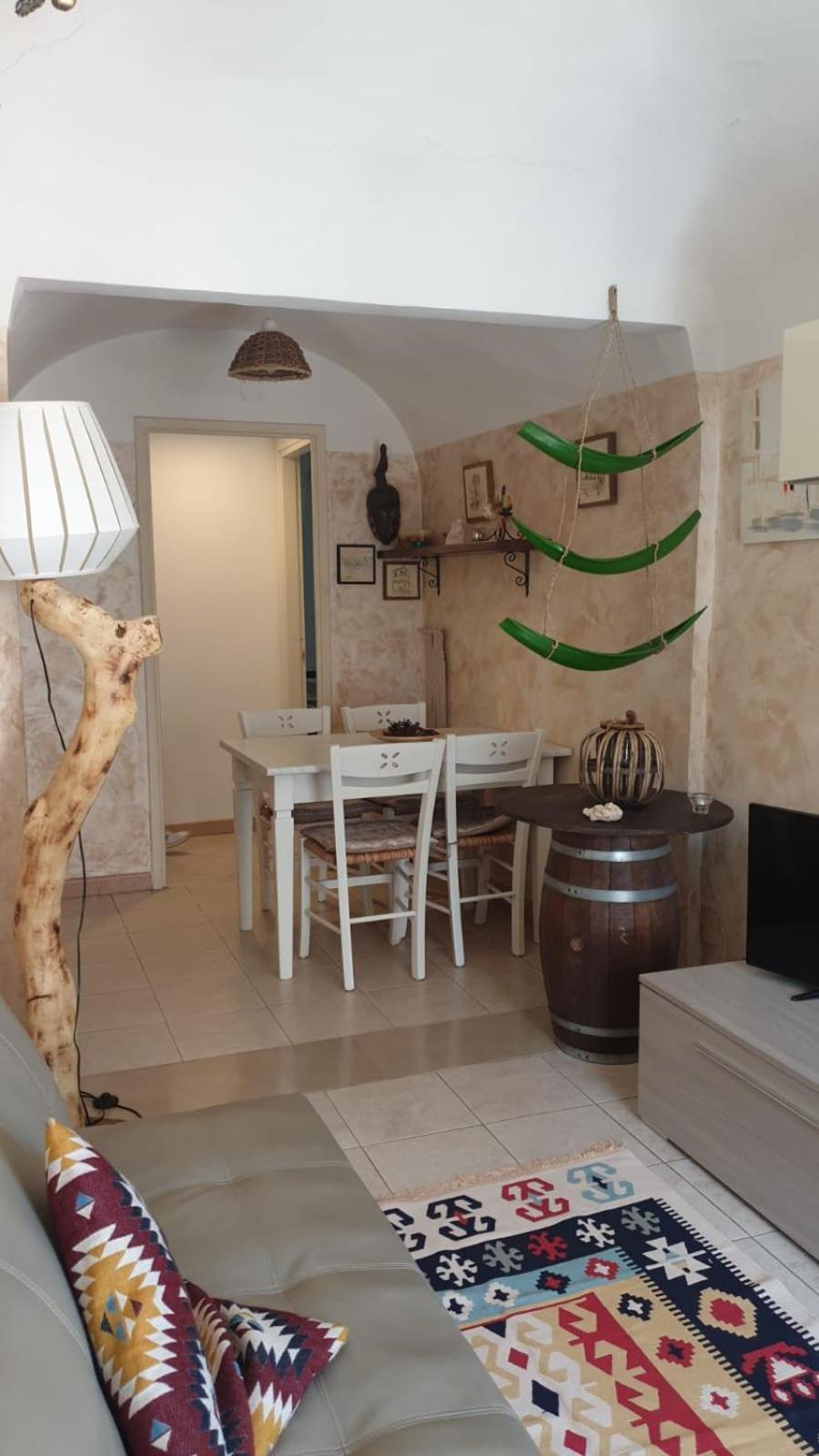 Casa Vacanze "Cortile Aquilone" คาตาเนีย ภายนอก รูปภาพ